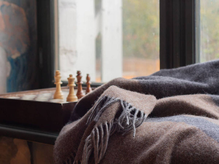 MERLIN Wool Throw