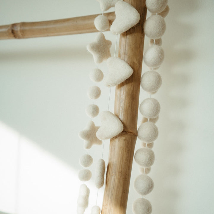 Felt Pom Pom Garland