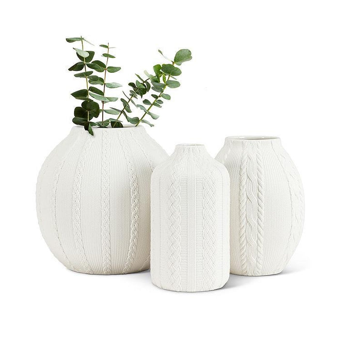 Round Knit Vase