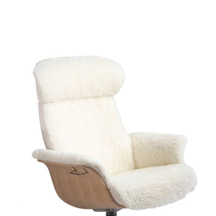 Timeout High Chair & Footstool Sheepskin