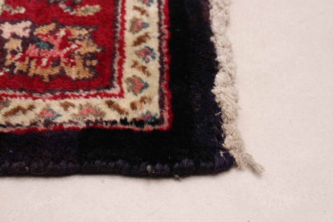 The Lepreau by Tuck Rugs, 2'11" x 11'6"