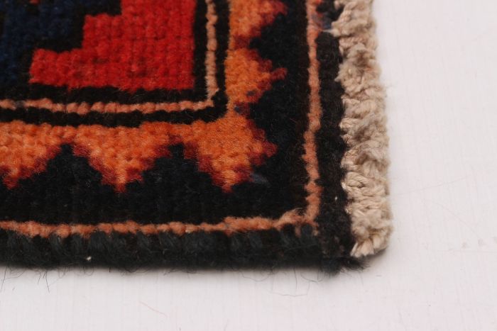The Narrows by Tuck Rugs, 3'9" x 9'0"