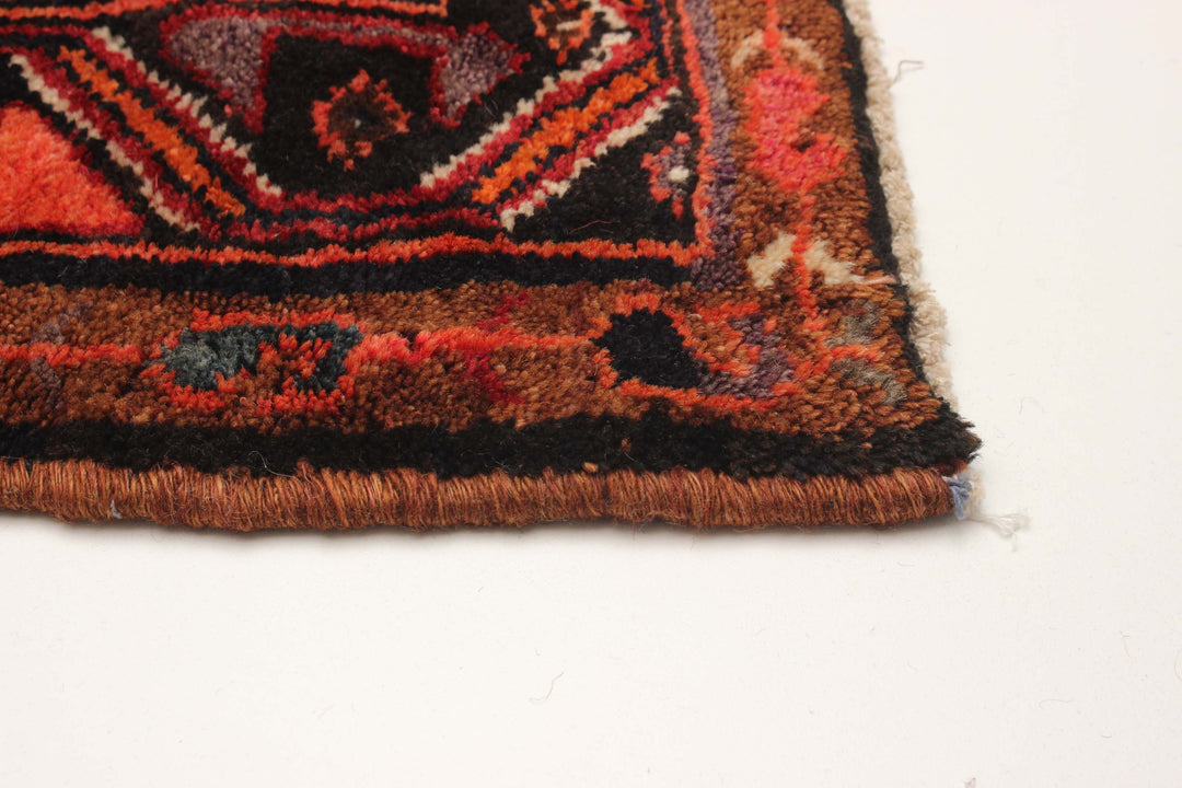 *The Compass by Tuck Rugs, 5'7" x 10'1"