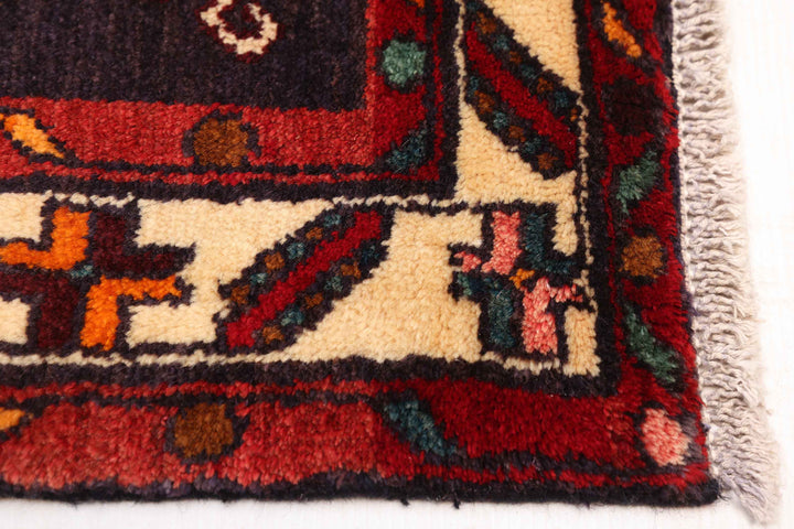 The Horsler by Tuck Rugs, 2'9" x 9'11"