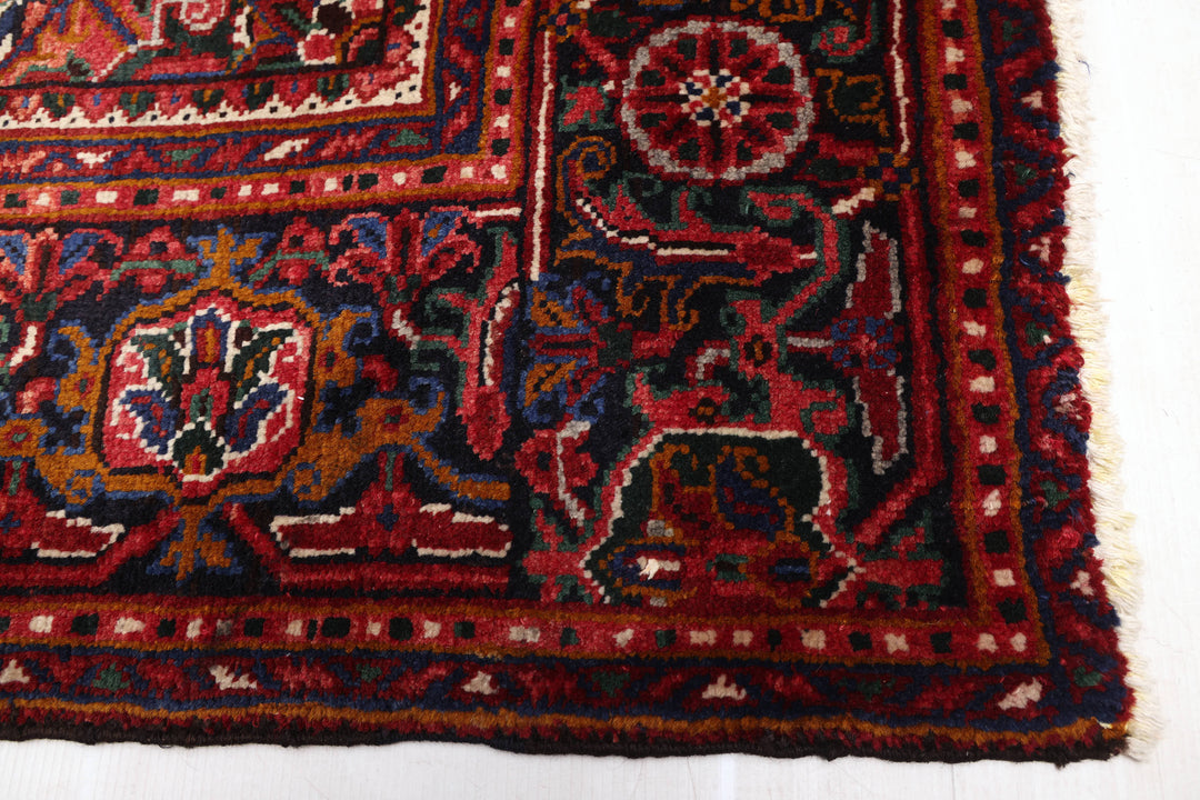 The Bluff by Tuck Rugs, 6'9" x 9'6"