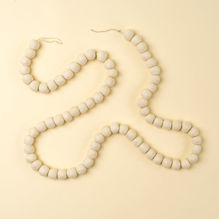 Pom Pom Garland, Cream