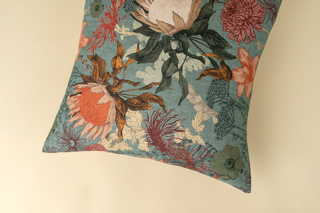 Protea Cushion 20x20