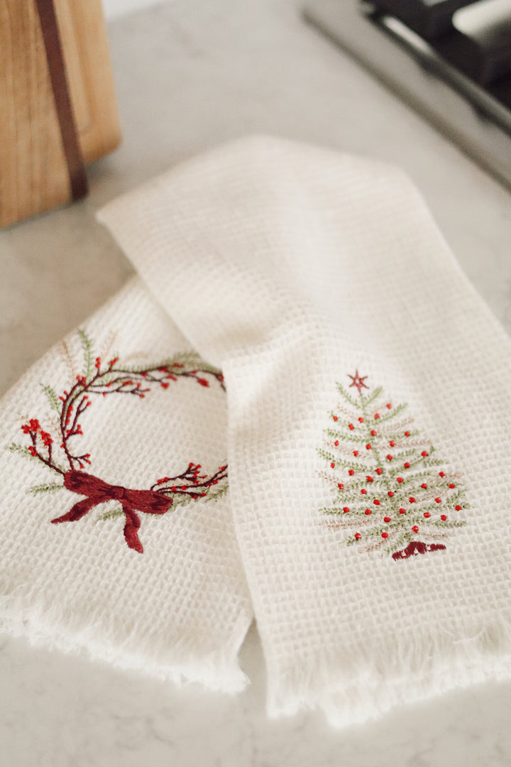 Tree/Wreath Hand Towel