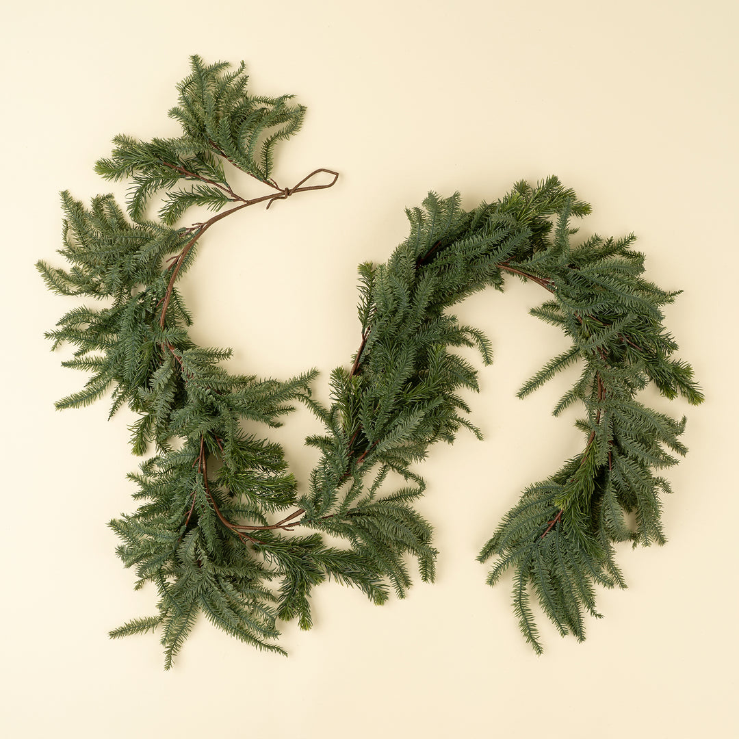 Highland Pine Garland