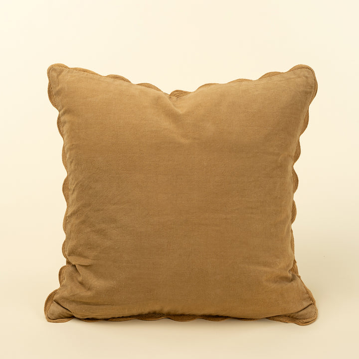 Scalloped Gold Cushion 20x20