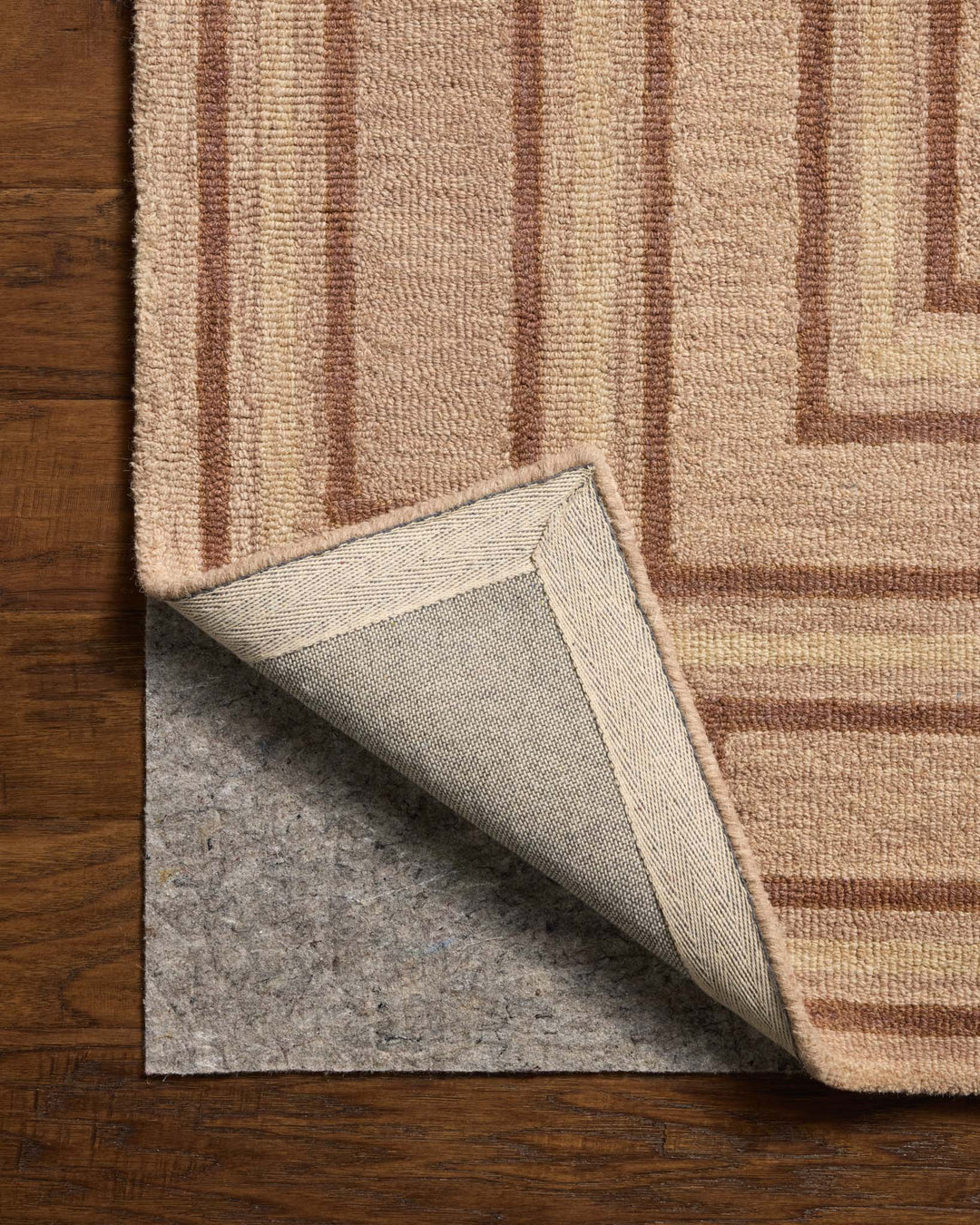 Loloi Alfie Blush / Rose Rug detail image