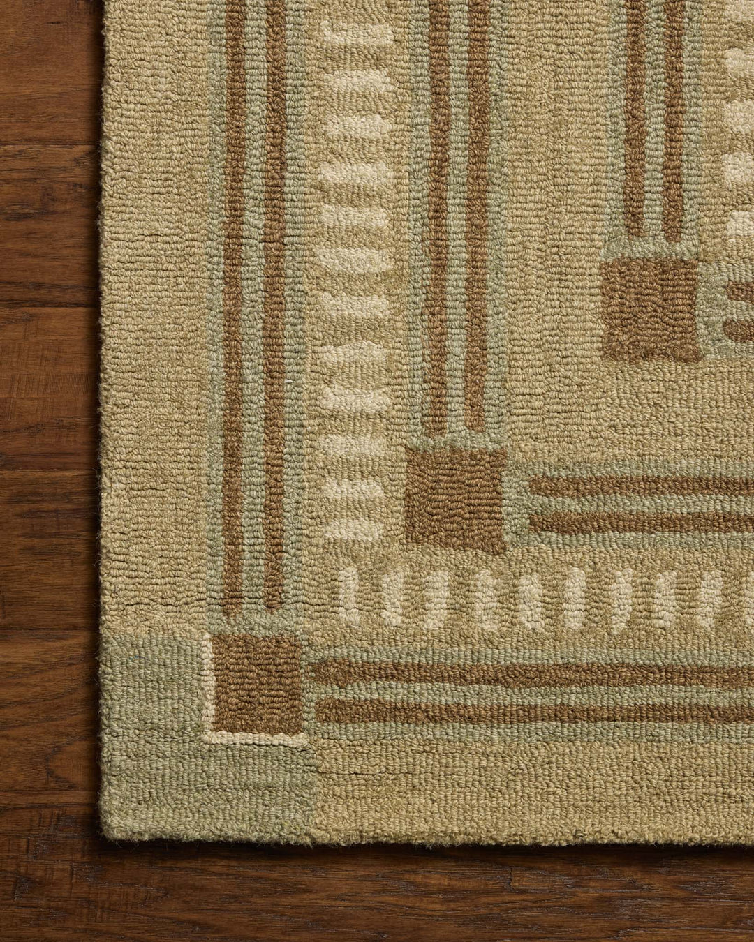 Loloi Alfie Green / Natural Rug detail image