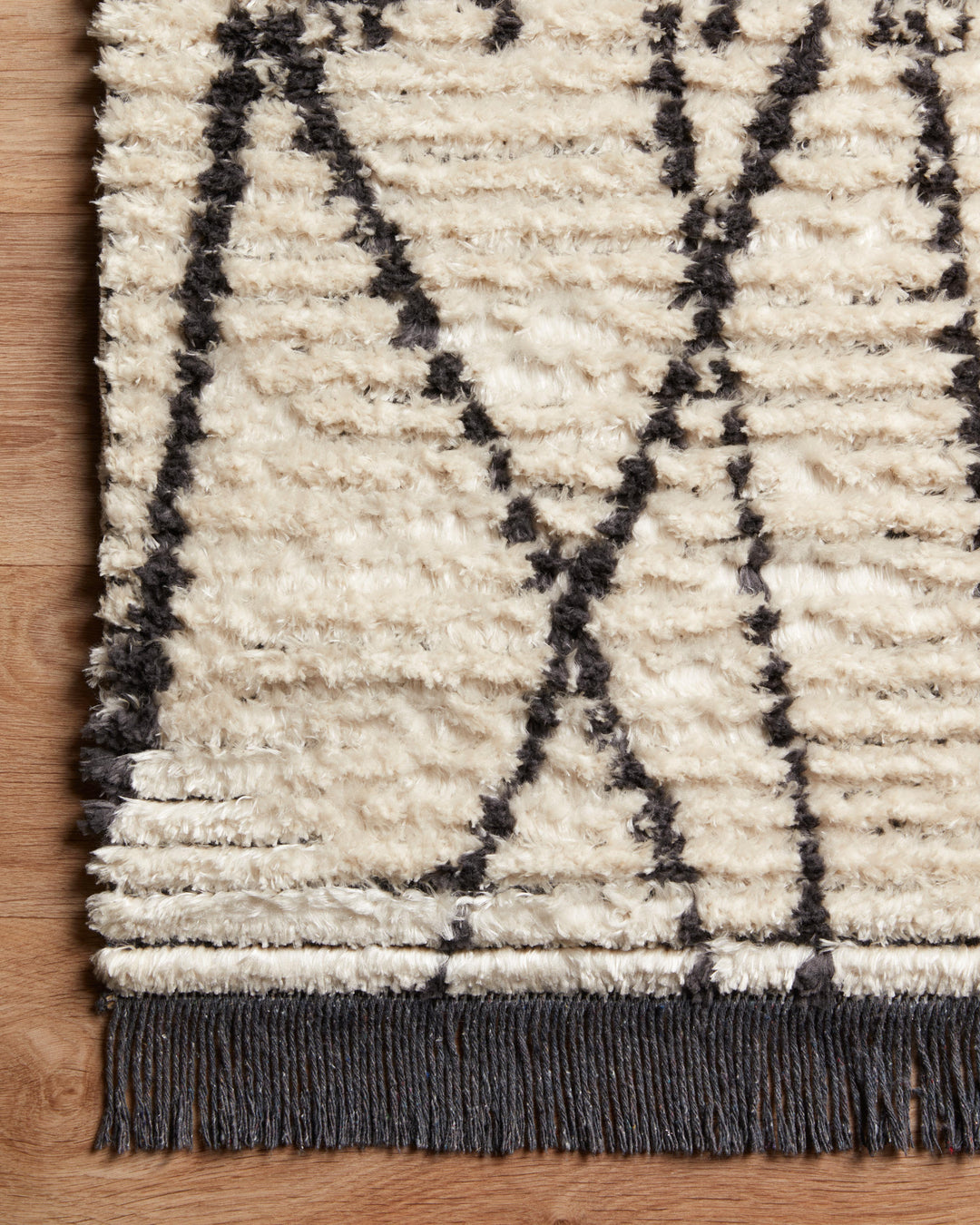 Chris Loves Julia x Loloi Alice Cream / Charcoal Rugs