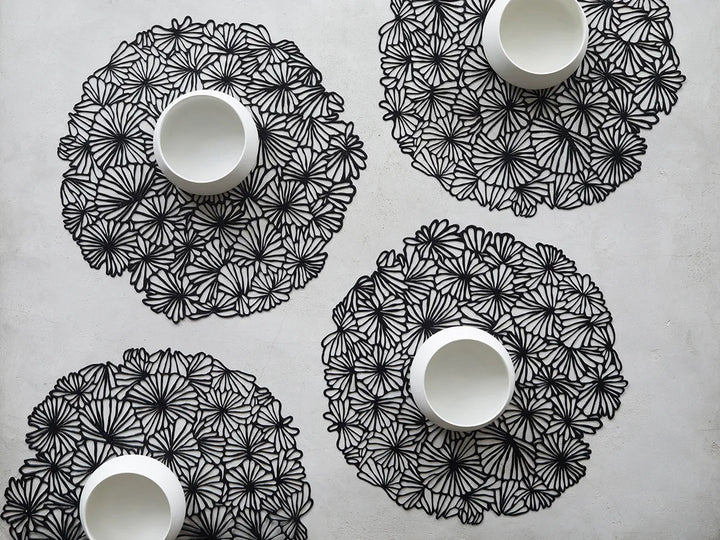 Daisy Round Placemats, Black