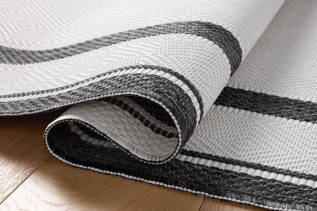 Loloi II Easton Onyx / Ivory Rugs