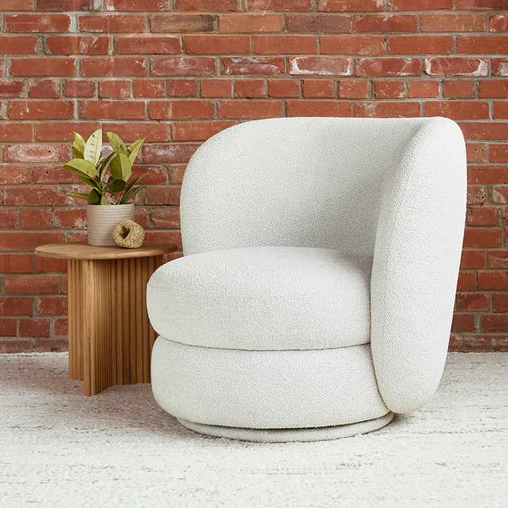 Forme Swivel Chair in Morris Bone