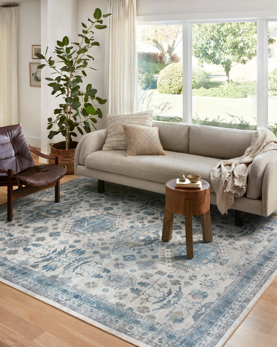 Loloi II Heidi Ivory / Ocean Rugs