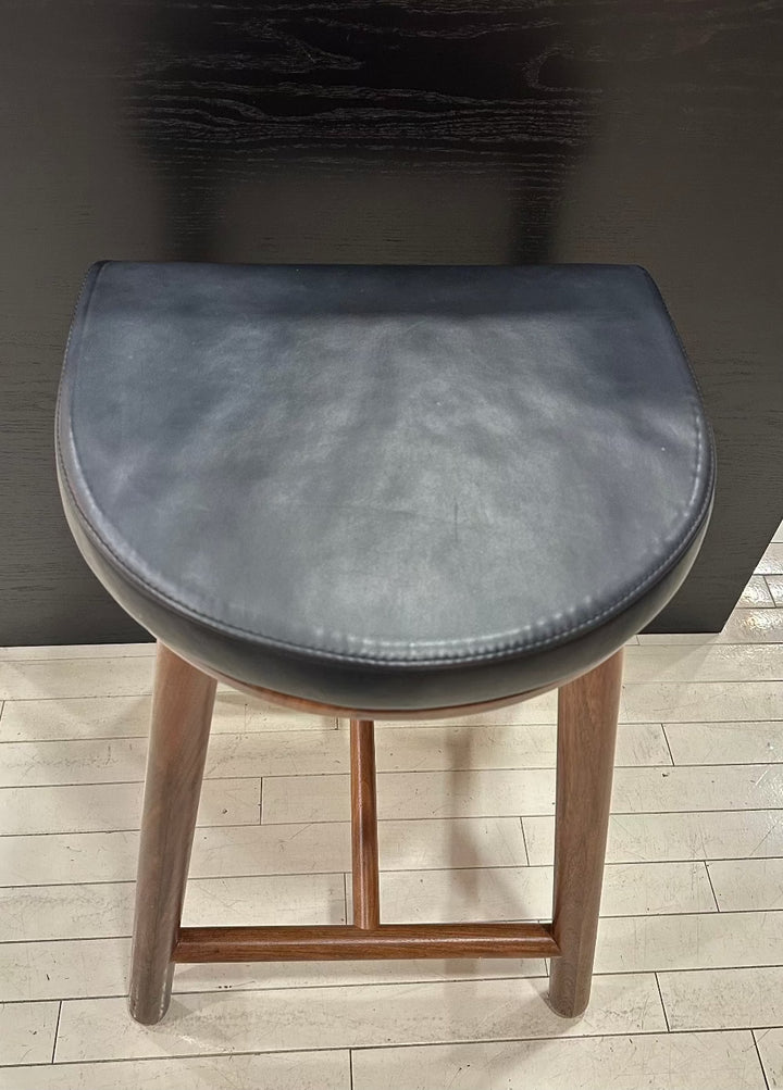 EQ3 - Lima Counter Stool