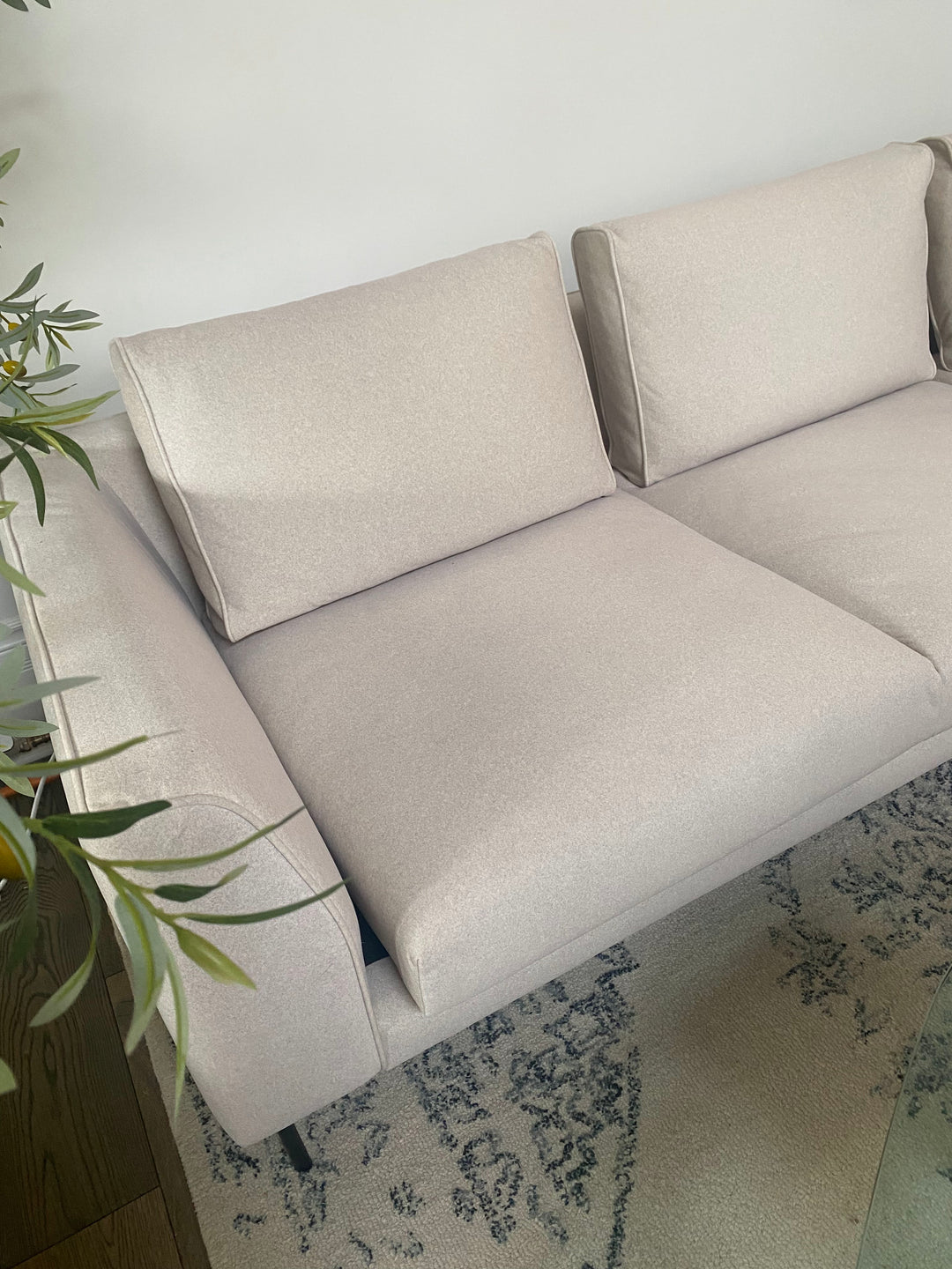 GUS* Renfrew XL Sectional