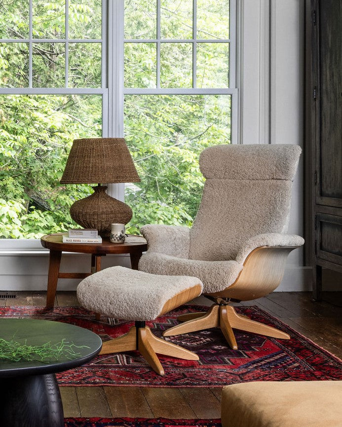 Timeout High Chair & Footstool Sheepskin