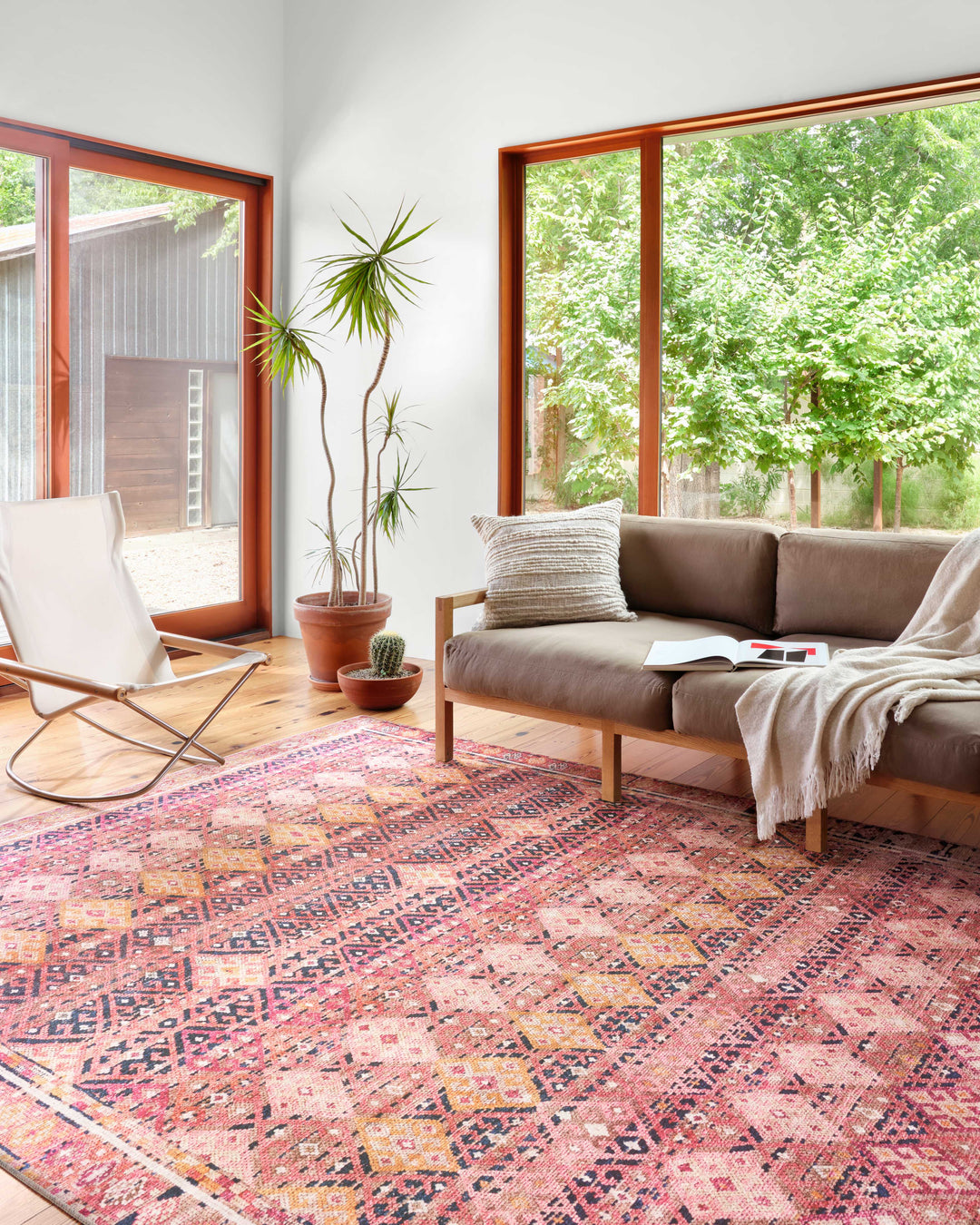 Loloi II Layla Magenta / Multi Rugs