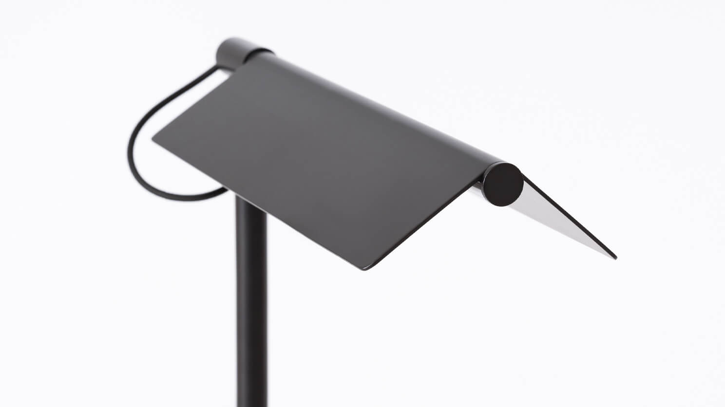EQ3 Oxford Floor Lamp - Thumbnail 3