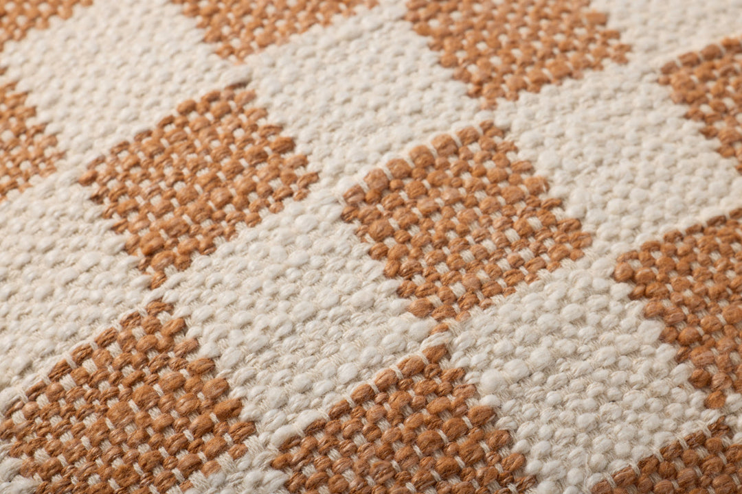 Amos Cushion 18"x 18"