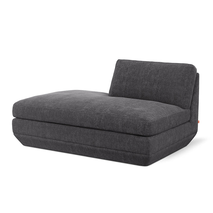 Podium Lounge