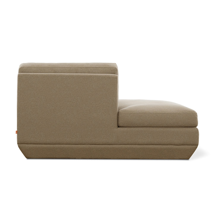 Podium Lounge