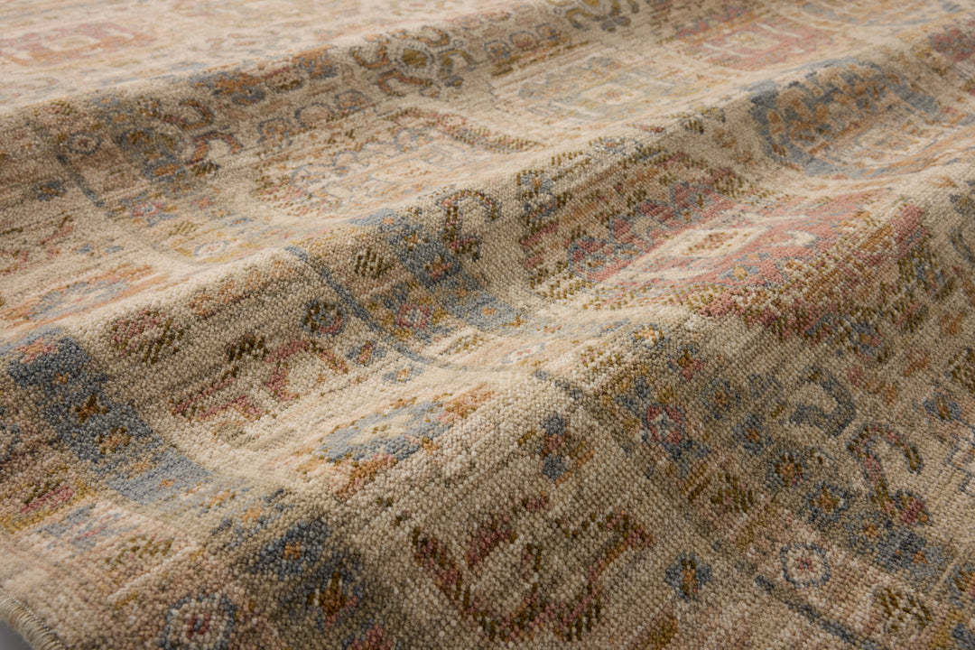 Loloi Reign Dove / Multi Rug detail image