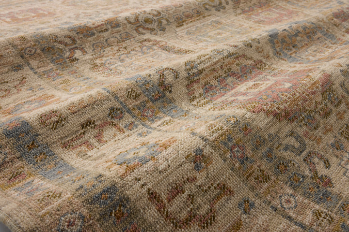 Loloi Reign Dove / Multi Rug detail image