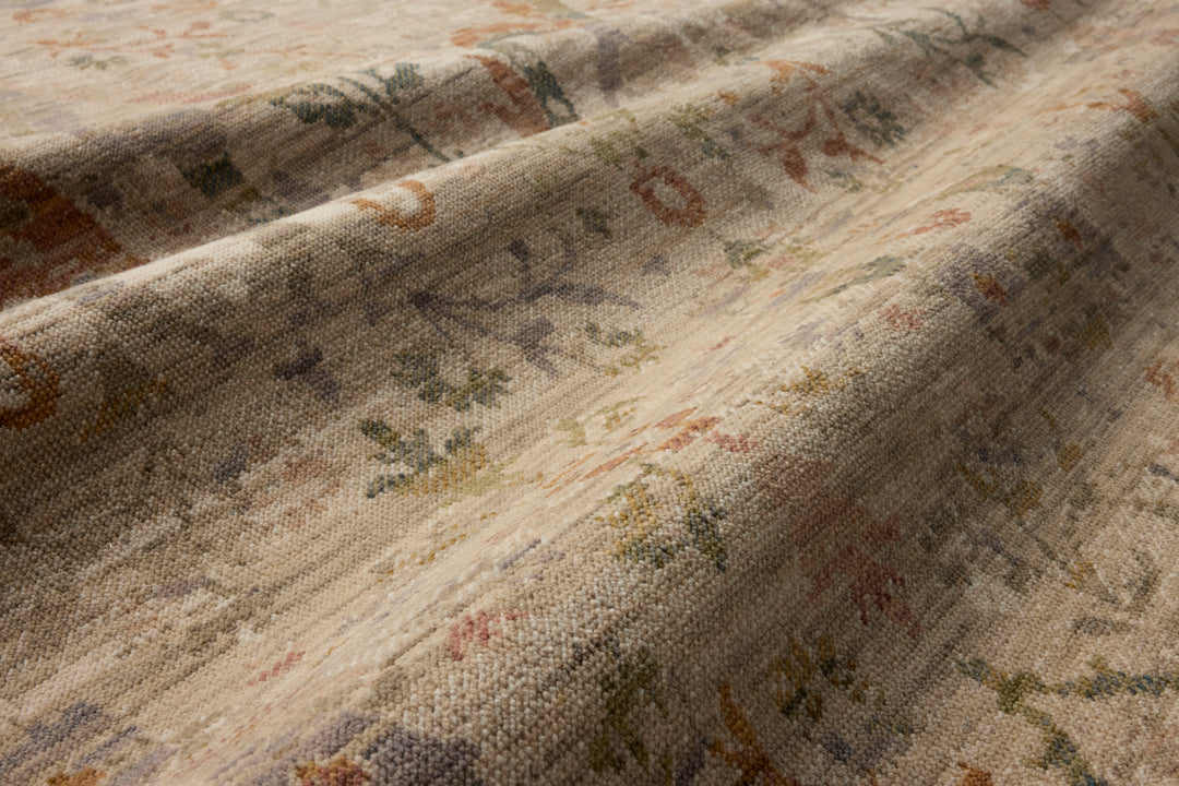 Loloi Reign Fog / Multi Rug detail image