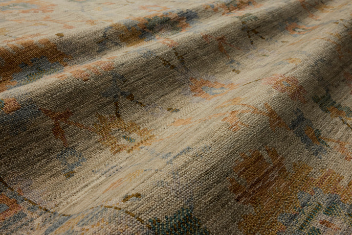 Loloi Reign Sage / Multi Rug detail image