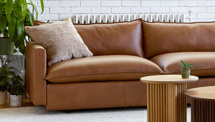 Sola Sofa by Gus*