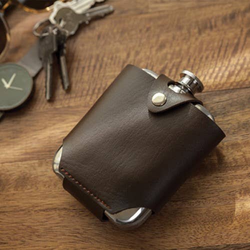 Stainless Steel Flask w/ Traveling Case