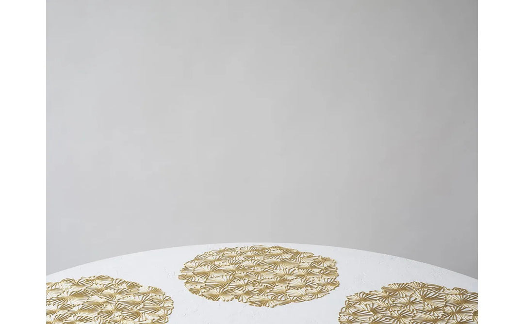 Daisy Round Placemats, Gilded