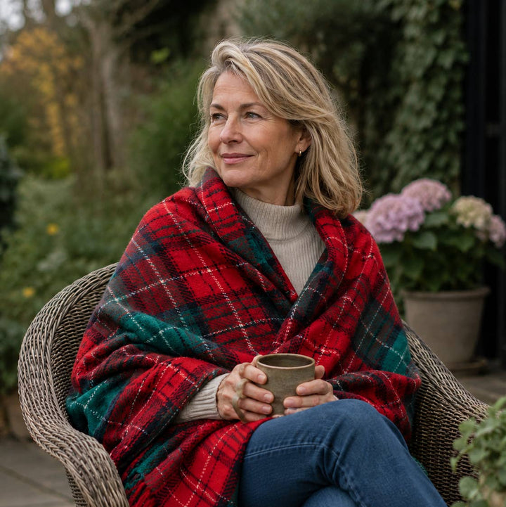 Tartan Noel Wool Throw