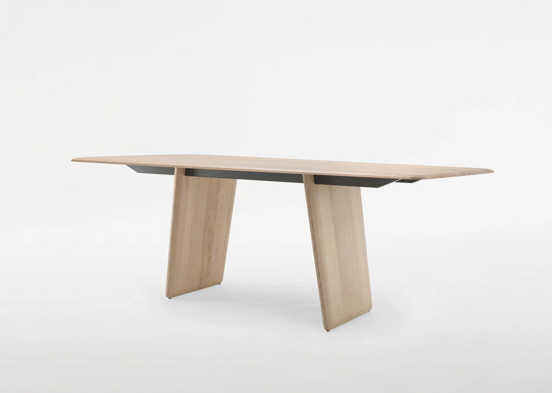 Volare Dining Table