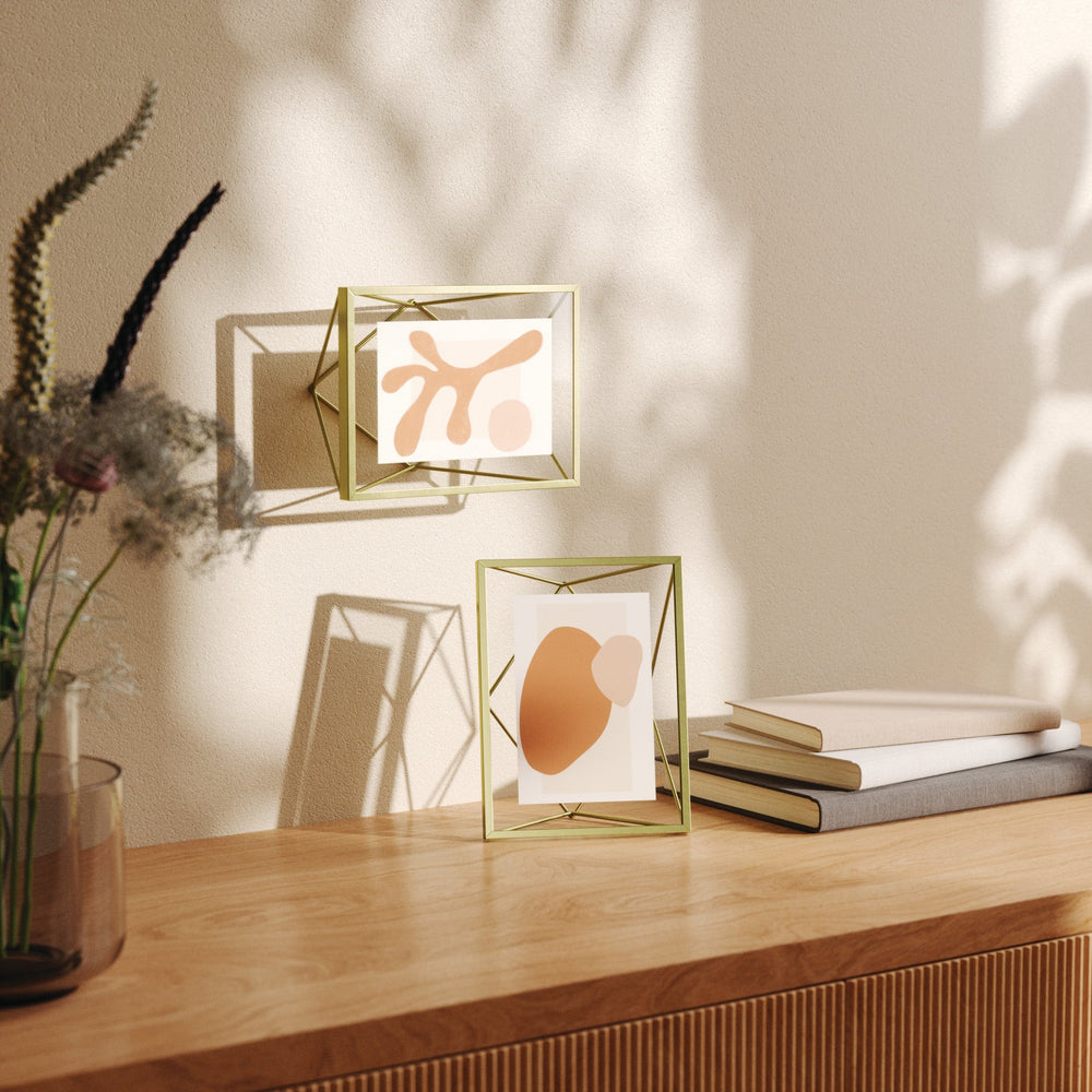 Tabletop Frames | color: Matte-Brass | size: 4x6"""" (10x15 cm) | Hover