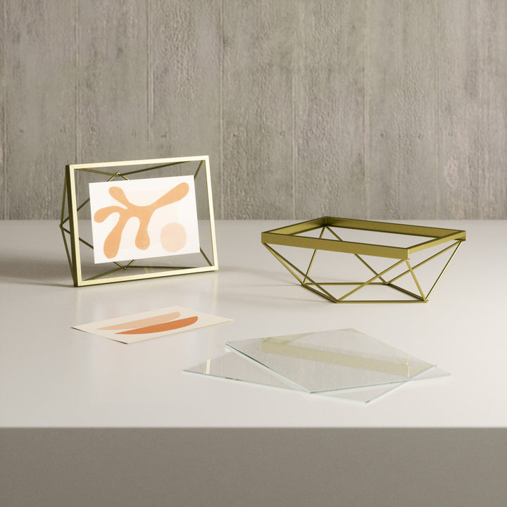 Tabletop Frames | color: Matte-Brass | size: 4x6"""" (10x15 cm)