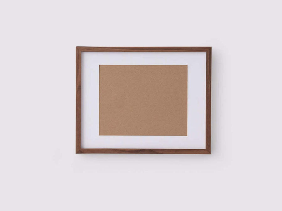 Basel Medium Frame - Walnut