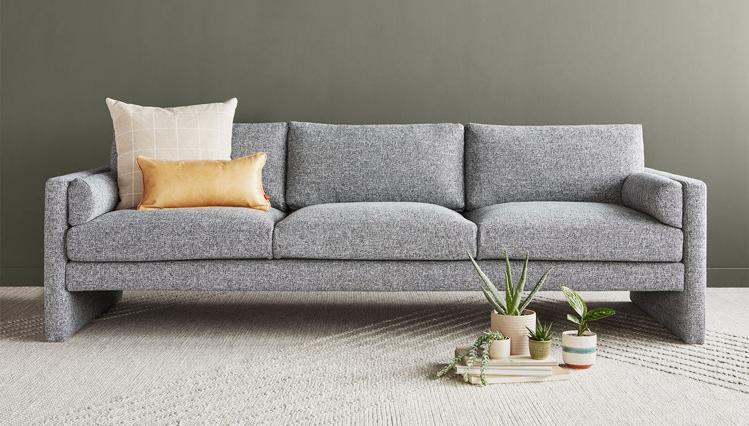 Laurel Sofa Granite / Lifestyle