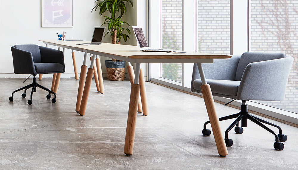 Small Chair Rdius Office Chairs Collection | Ergonomic & Modern Seating | Tuck Studio – TUCK