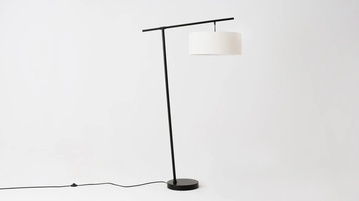 Conick Floor Lamp, Black/Cream
